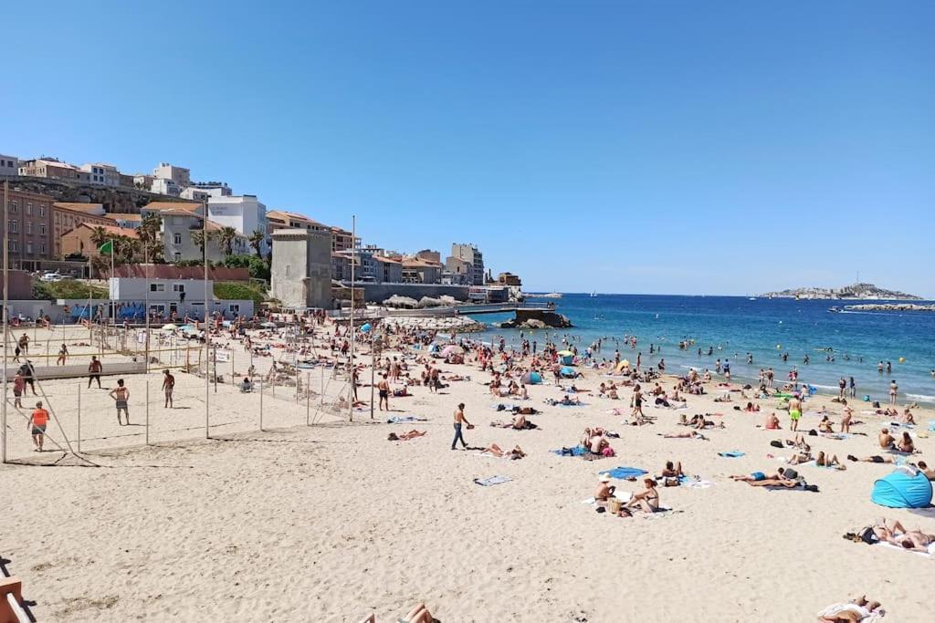 Super T2 Climatise Avec Balcon A Pied Plage Catalan 马赛 外观 照片